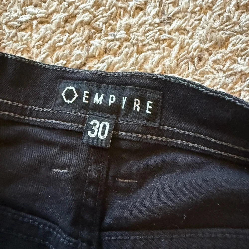 Empyre classic black